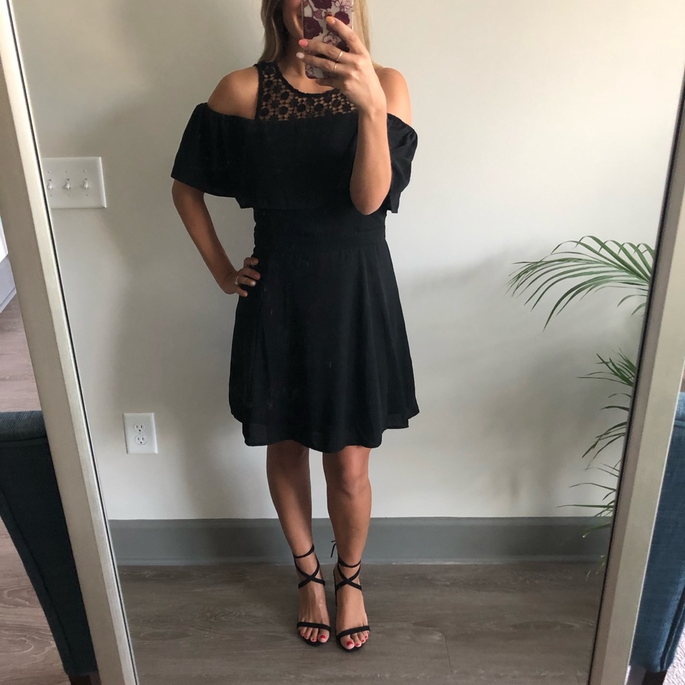 Miami - Black Dress